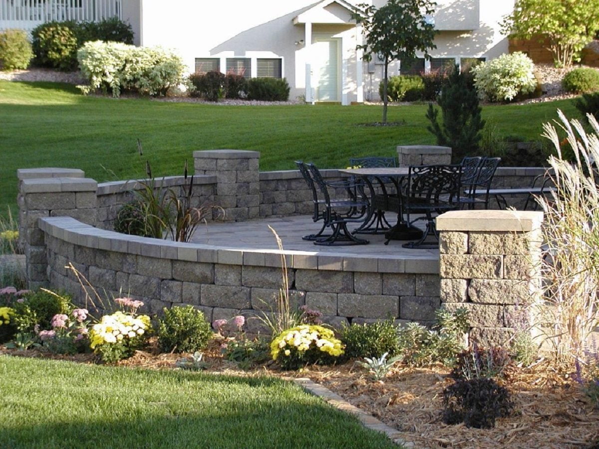 Courtyard Patio Wall