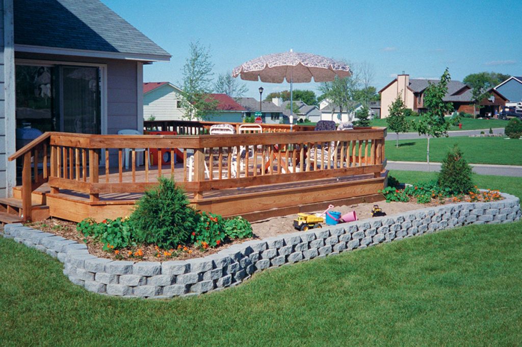 Keystone Garden Patio