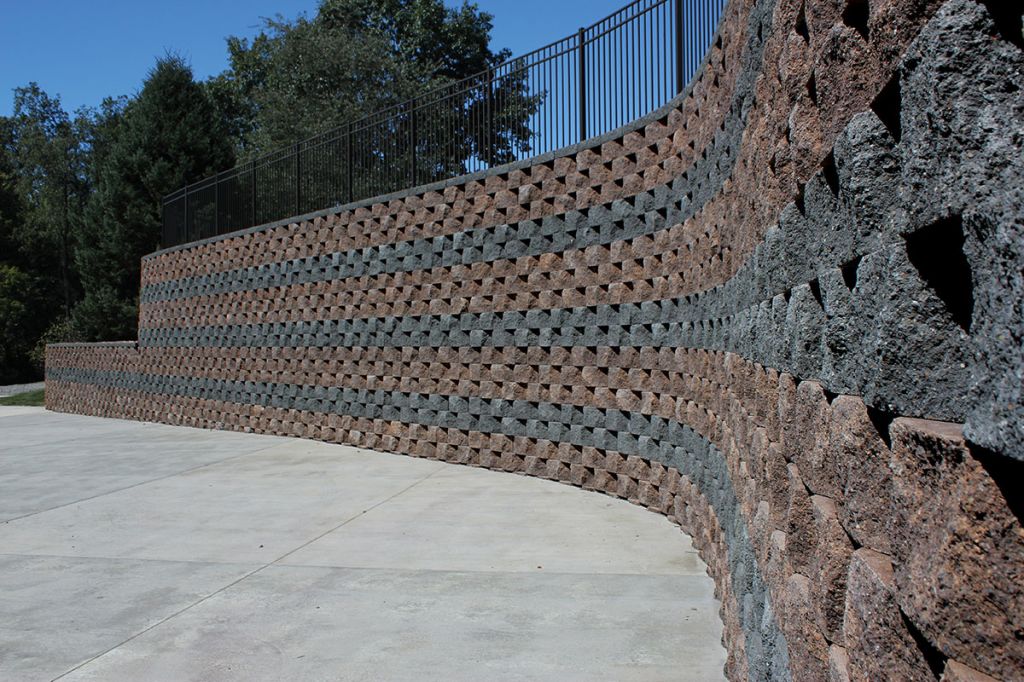 Keystone Compac Tri-Face Wall