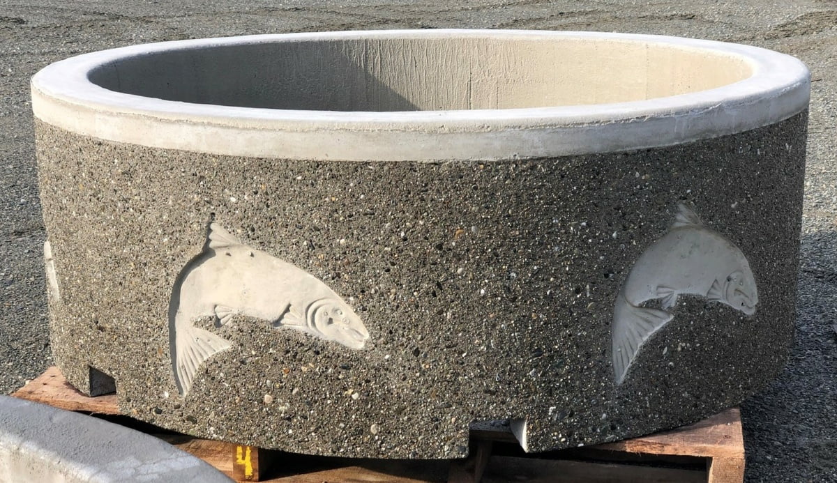 Salmon Planter